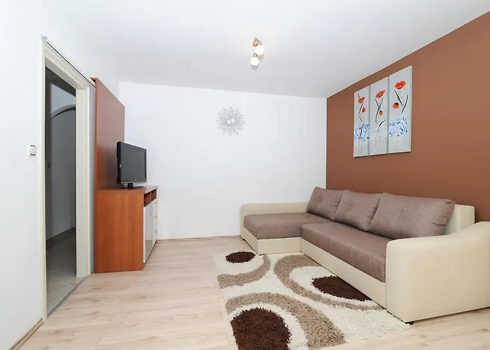 Apartment Orlovic Old Town